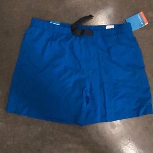 Men’s swim trunks/swim suit